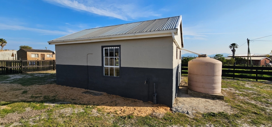 To Let 2 Bedroom Property for Rent in Theronville Western Cape